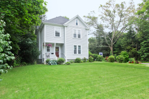 115 Elm St Andover, MA - For Sale