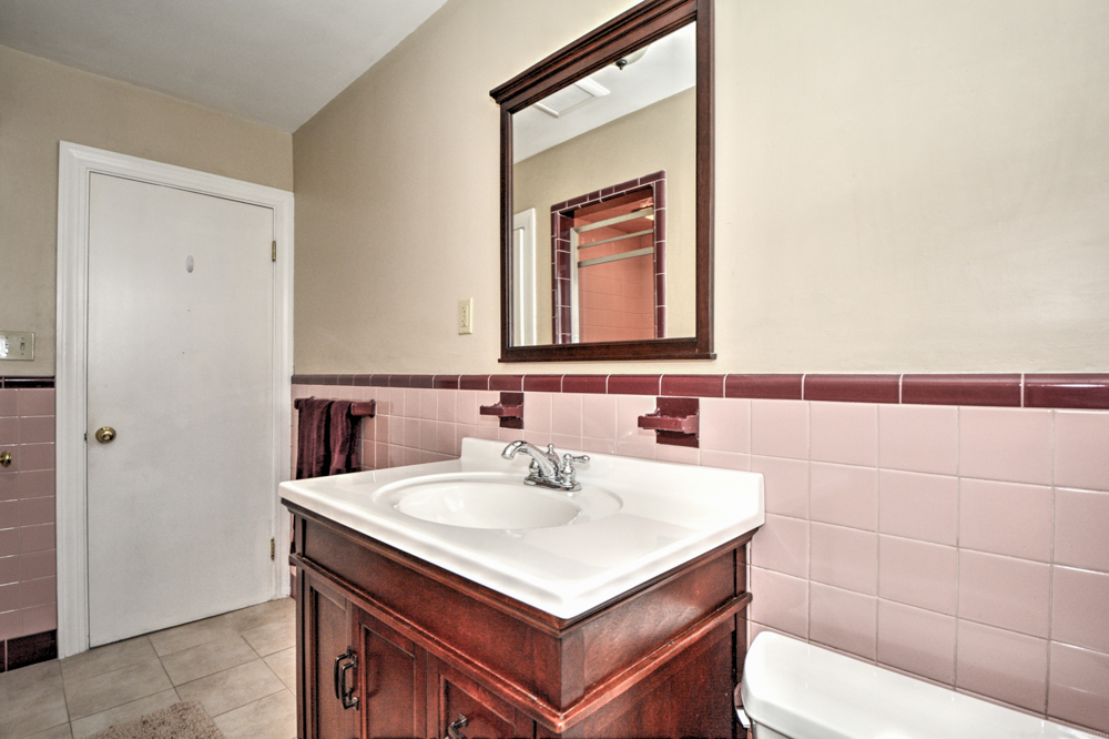 Bathroom - 272 Massachusetts Ave North Andover MA