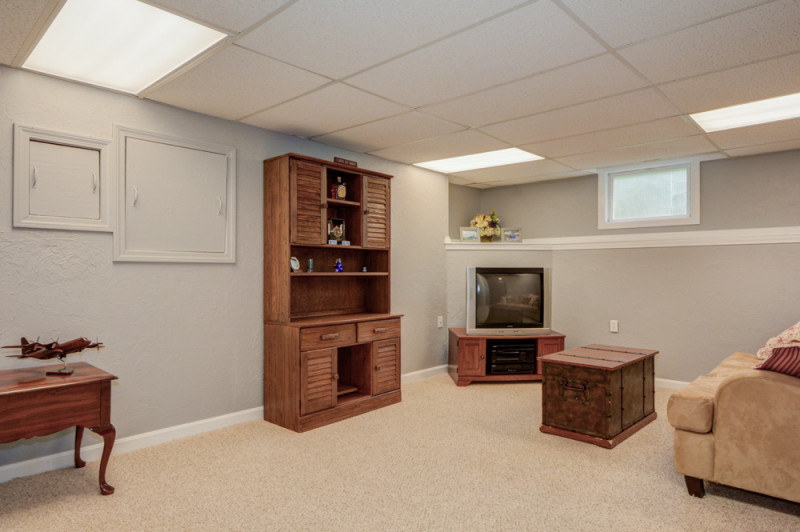 Finished Basement - Tewksbury Condo for Sale