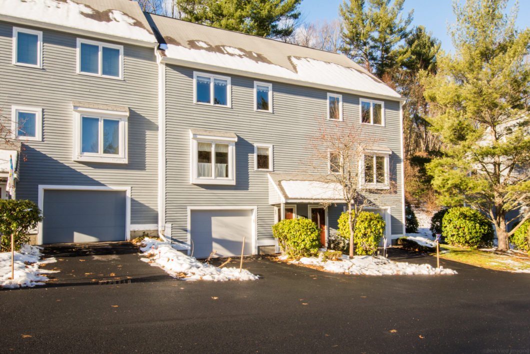 50 Country Hill Lane Haverhill, MA 01832