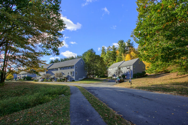 Country Hollow Village, Haverhill, MA