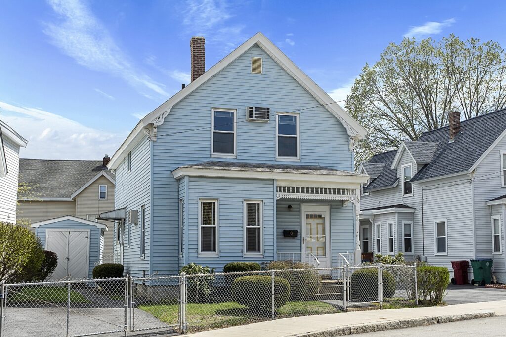 48 Parker St Lowell, MA
