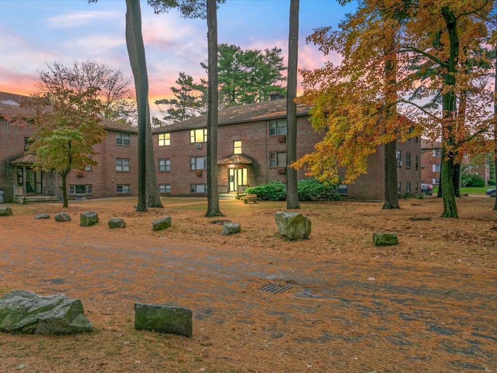 Condo in Salem, NH for sale