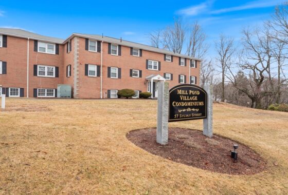Just Listed Condo in Danvers, MA