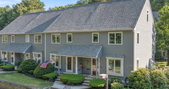 Country Hollow Village